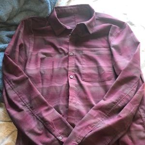 Mens lululemon shirt XL deep purple and grey